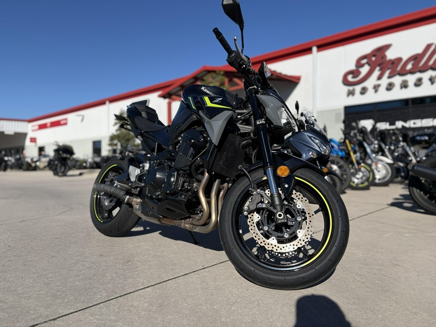 2025 Kawasaki Z900 ABS