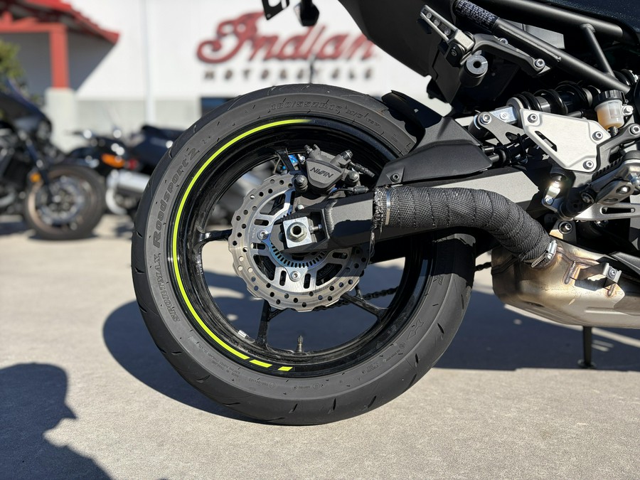 2025 Kawasaki Z900 ABS