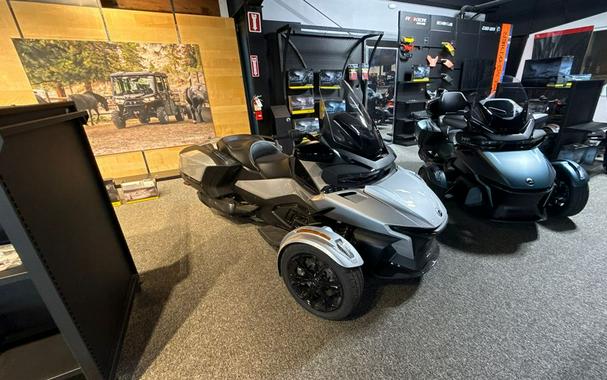 2025 Can-Am Spyder RT Base
