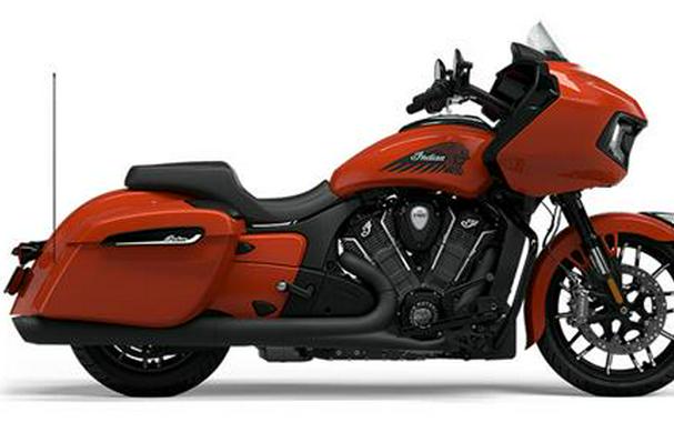 2024 Indian Motorcycle Challenger® Dark Horse® Icon with PowerBand Audio Package