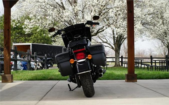 2021 Harley-Davidson® FLHCS - Heritage Classic 114