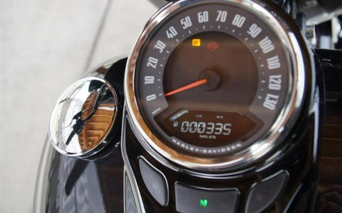 2021 Harley-Davidson® FLHCS - Heritage Classic 114