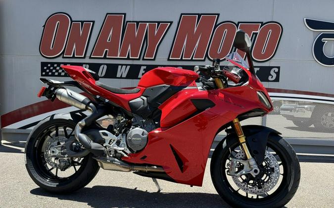 2025 Ducati Panigale V2 S