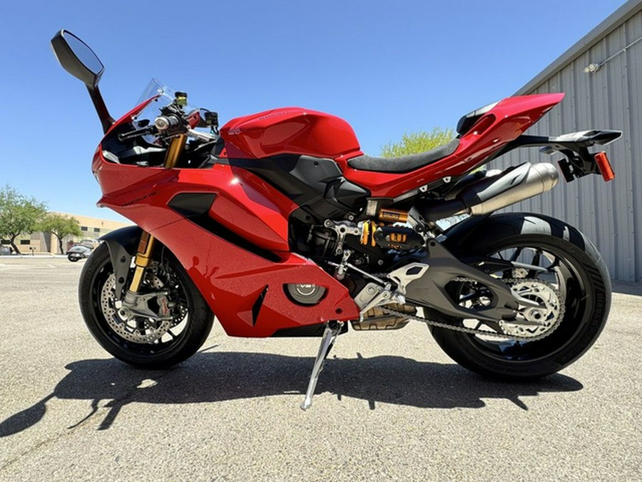 2025 Ducati Panigale V2 S
