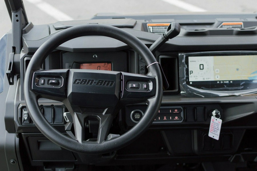 2026 Can-Am Defender MAX XT HD11 With 10.25 In.Display