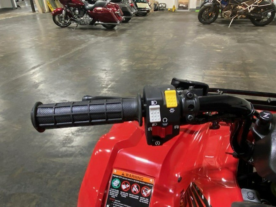 2026 Honda RECON Base - Hero Red