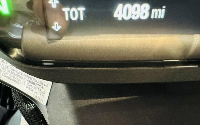 2022 Ducati Panigale V2 White Rosso Livery