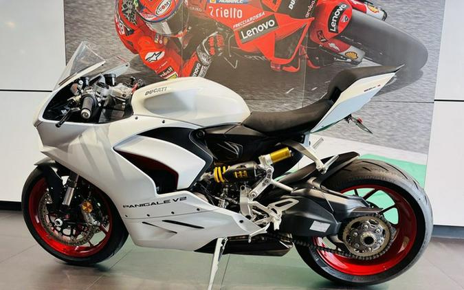 2022 Ducati Panigale V2 White Rosso Livery