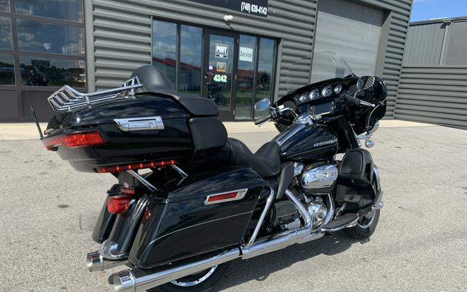 2017 Harley-Davidson® SALE! Ultra Limited [FLHTK] - $4,000 Savings!* SALE!