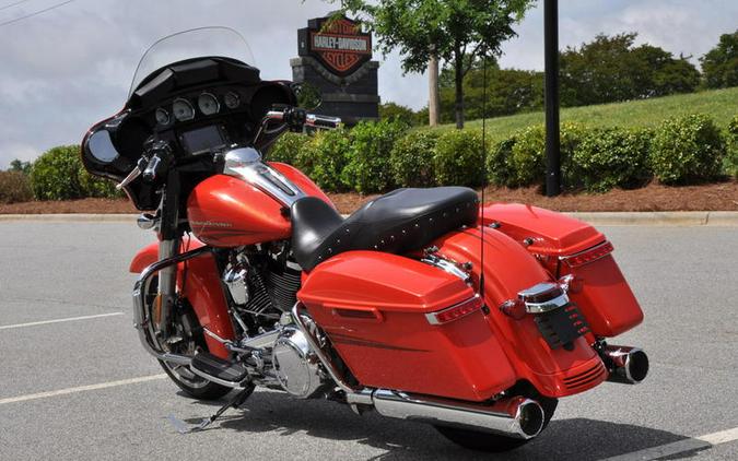 2017 Harley-Davidson® FLHXS - Street Glide® Special