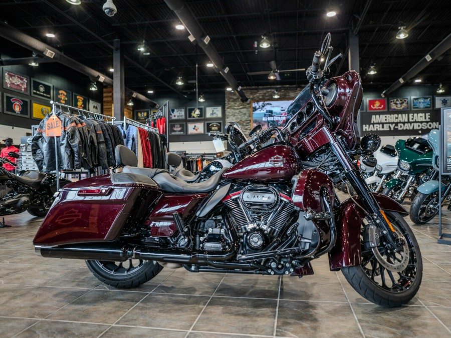 2019 CVO Street Glide FLHXSE