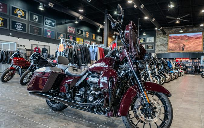 2019 CVO Street Glide FLHXSE