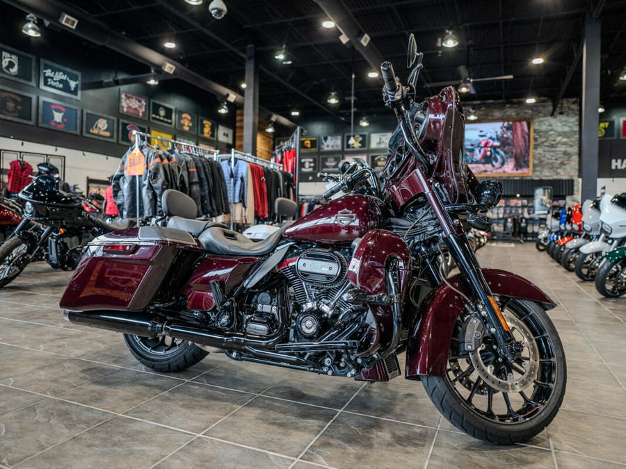 2019 CVO Street Glide FLHXSE