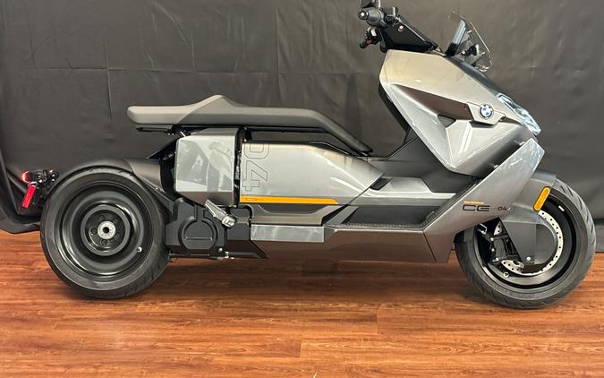 2023 BMW CE 04