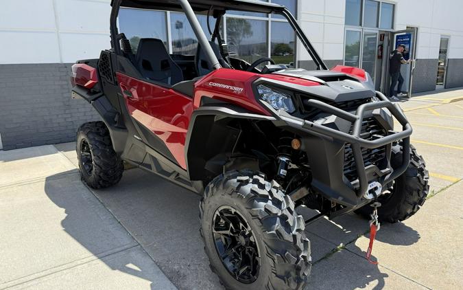 2026 Can-Am Commander XT 700