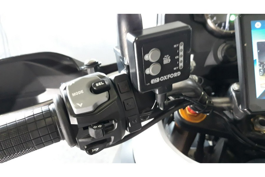 2014 V-STROM 1000 ABS CA - Suzuki