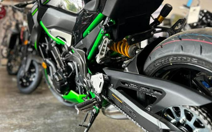 2024 Kawasaki Z900 SE ABS