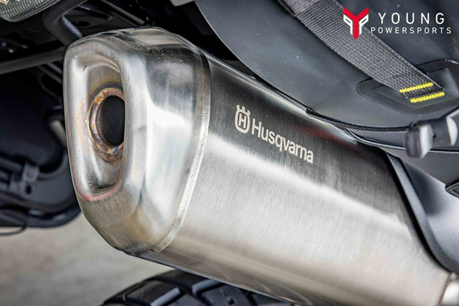 2025 Husqvarna Norden 901 Expedition