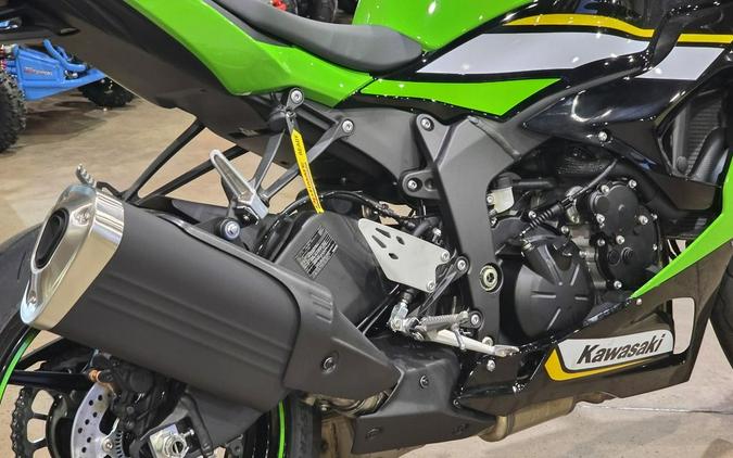 2025 Kawasaki Ninja® ZX™-6R KRT Edition