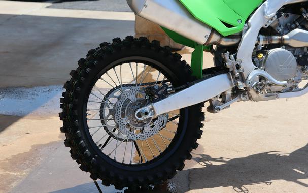 2026 KAWASAKI KX450