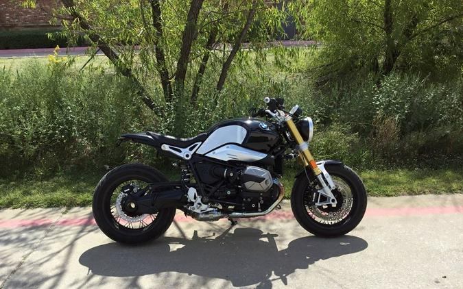 2021 BMW R nineT Black Storm Metallic