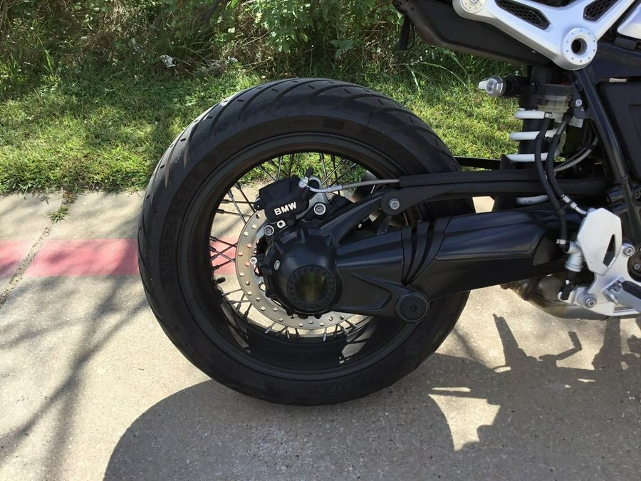 2021 BMW R nineT Black Storm Metallic