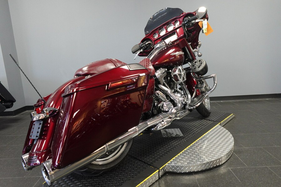 2015 Harley-Davidson Street Glide Special