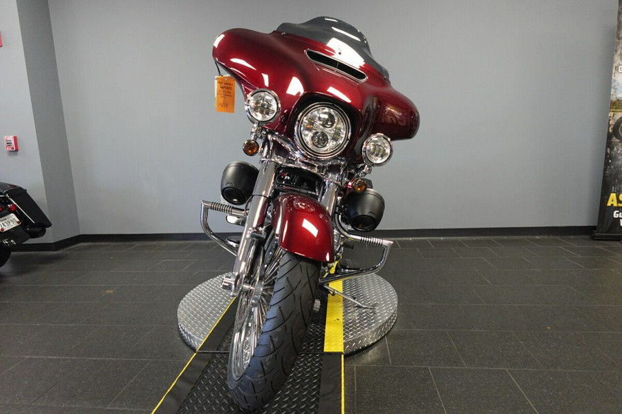 2015 Harley-Davidson Street Glide Special