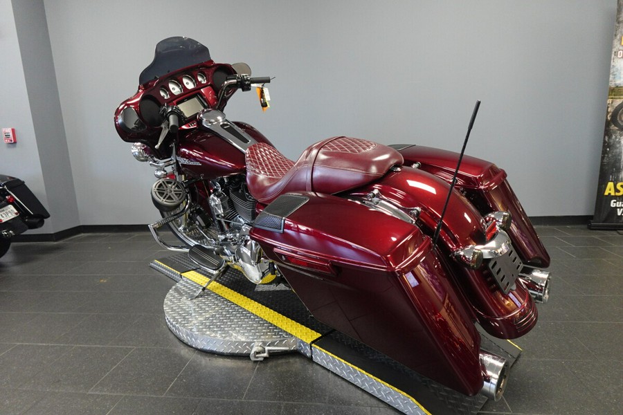 2015 Harley-Davidson Street Glide Special