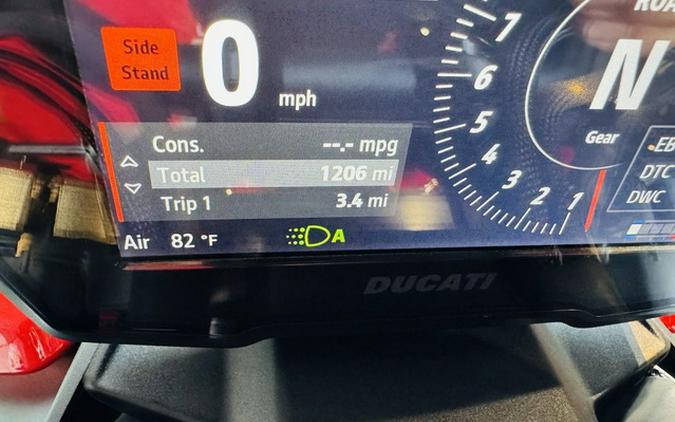 2023 Ducati Streetfighter V4 Ducati Red