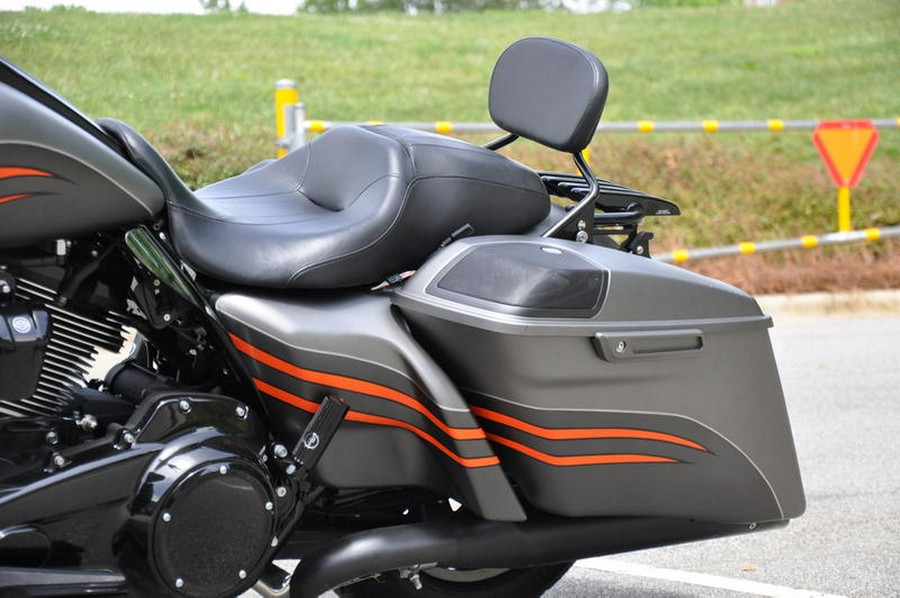 2017 Harley-Davidson® FLTRXS - Road Glide® Special