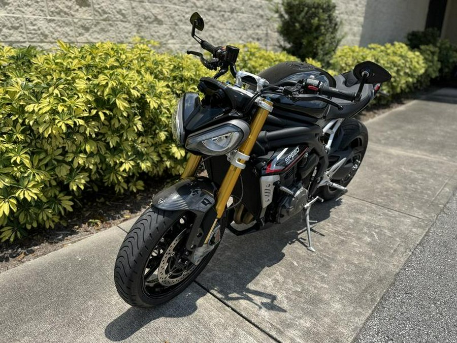 2022 Triumph Street Triple RS Matte Jet Black