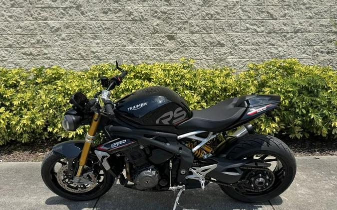 2022 Triumph Street Triple RS Matte Jet Black