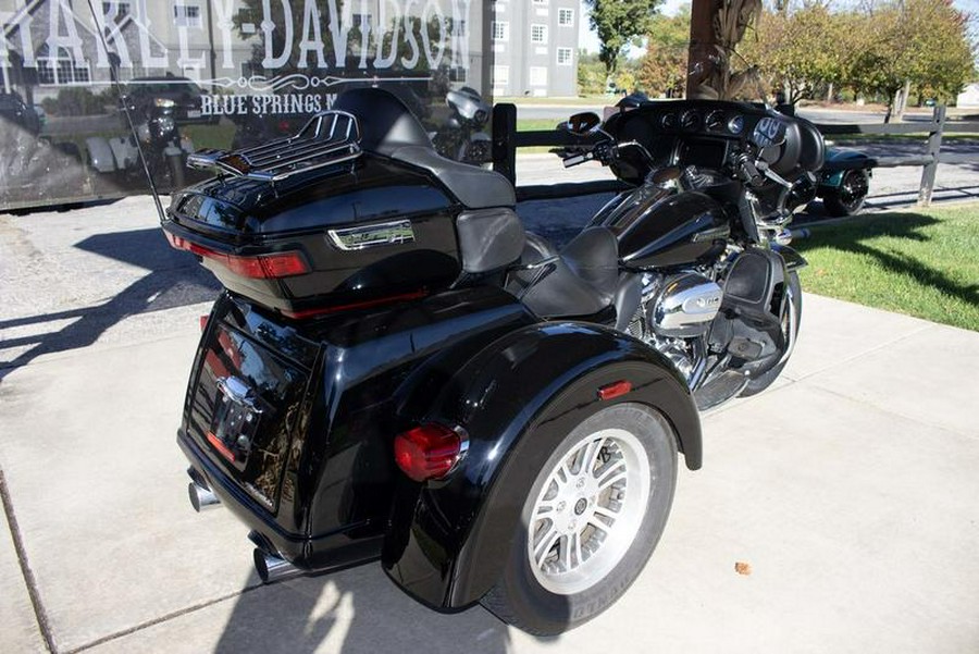 2021 Harley-Davidson® FLHTCUTG - Tri Glide® Ultra