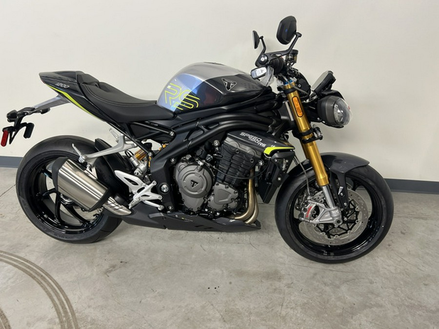 2025 Triumph Speed Triple 1200 RS