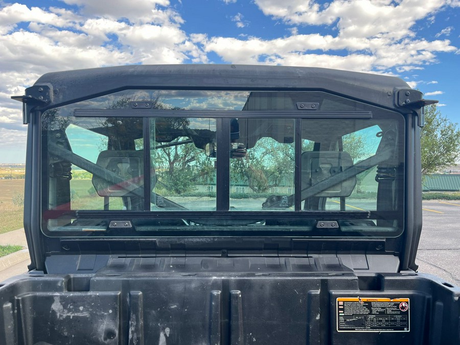 2019 Can-Am Defender XT CAB HD10