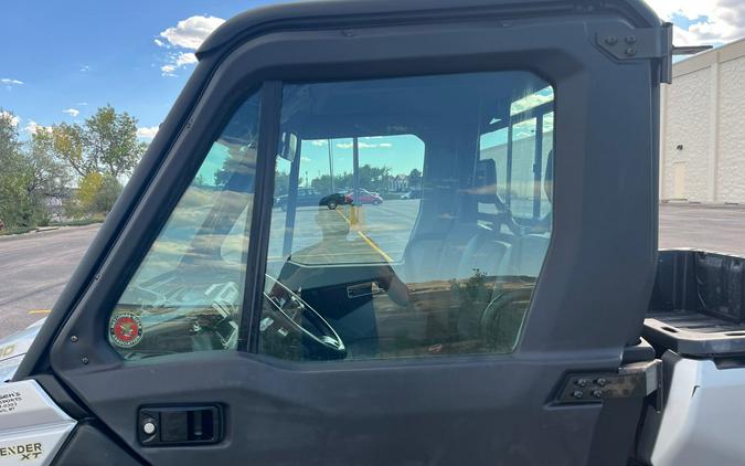 2019 Can-Am Defender XT CAB HD10