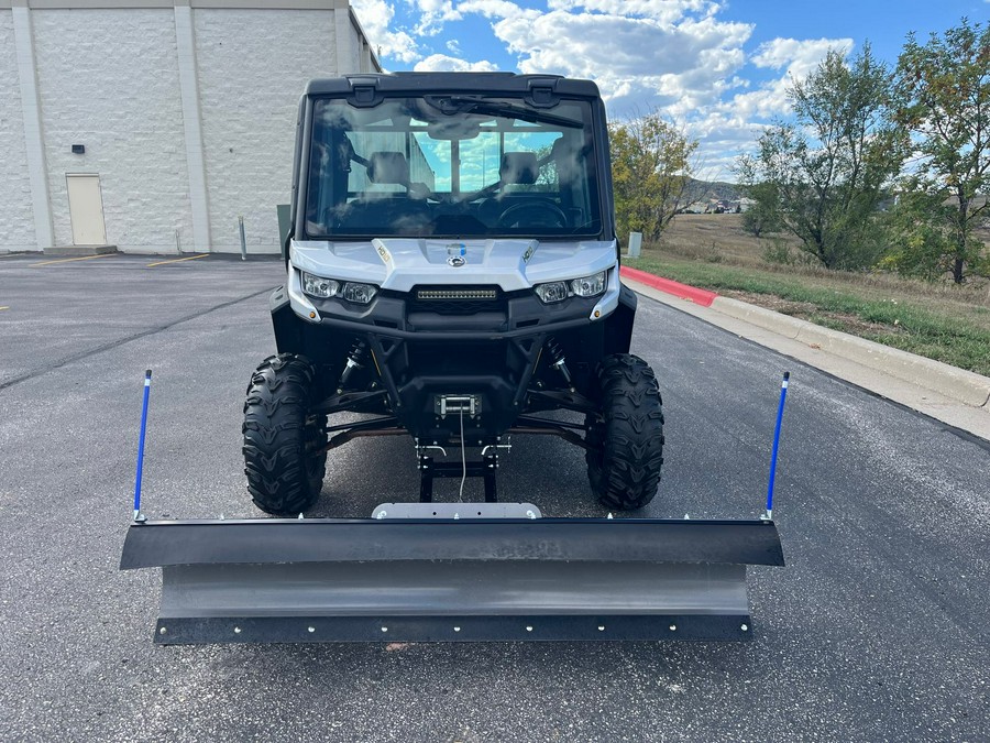 2019 Can-Am Defender XT CAB HD10