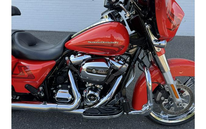 2017 STREET GLIDE SPECIAL - Harley-Davidson®
