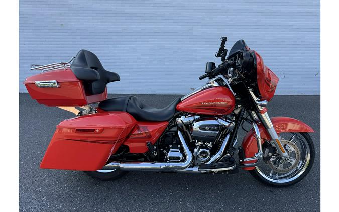 2017 STREET GLIDE SPECIAL - Harley-Davidson®
