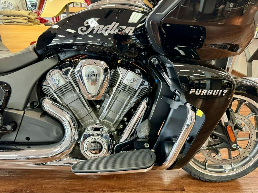 2023 Indian Motorcycle® Pursuit Limited Black Metallic