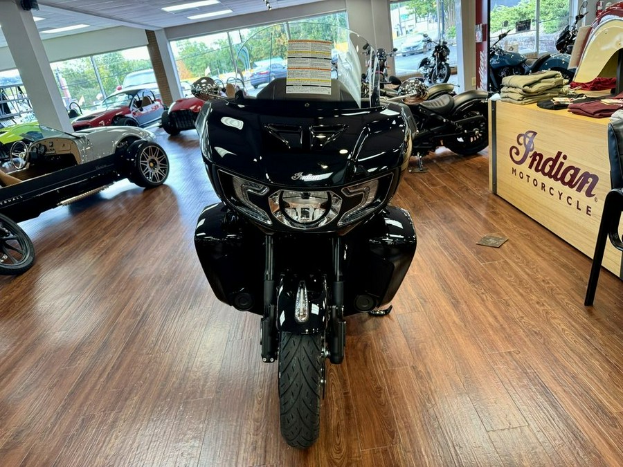 2023 Indian Motorcycle® Pursuit Limited Black Metallic