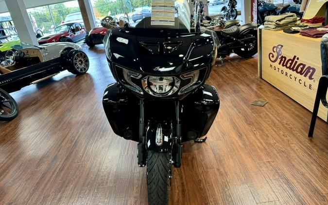 2023 Indian Motorcycle® Pursuit Limited Black Metallic