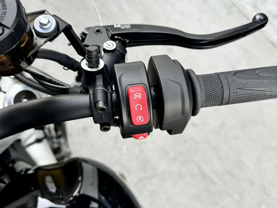 2025 Triumph Speed Twin 1200 RS Sapphire Black