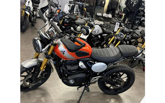 2026 Scrambler 400 X - Triumph