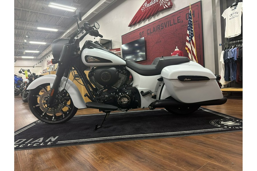 2026 Springfield® Dark Horse® - Indian Motorcycle