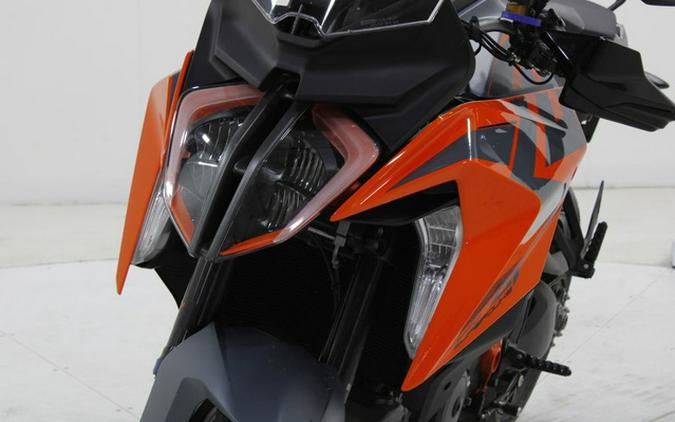 2023 KTM Super Duke 1290 GT