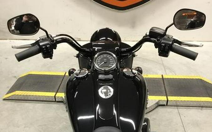 2024 Harley-Davidson® FLRT - Freewheeler®