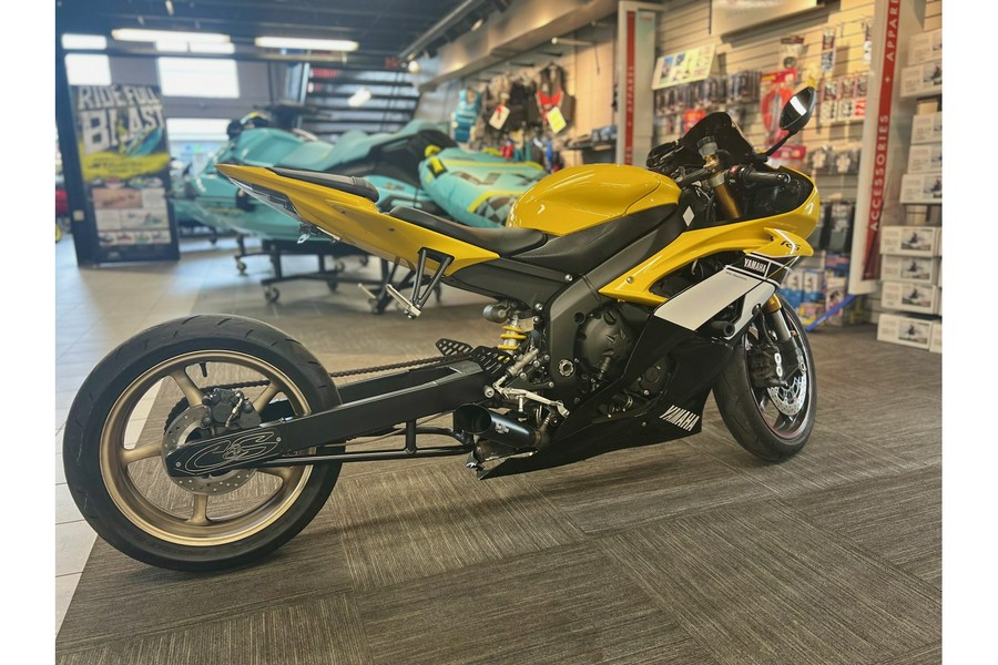 2016 Yamaha YZF-R6 - 60th Anniversary Yellow