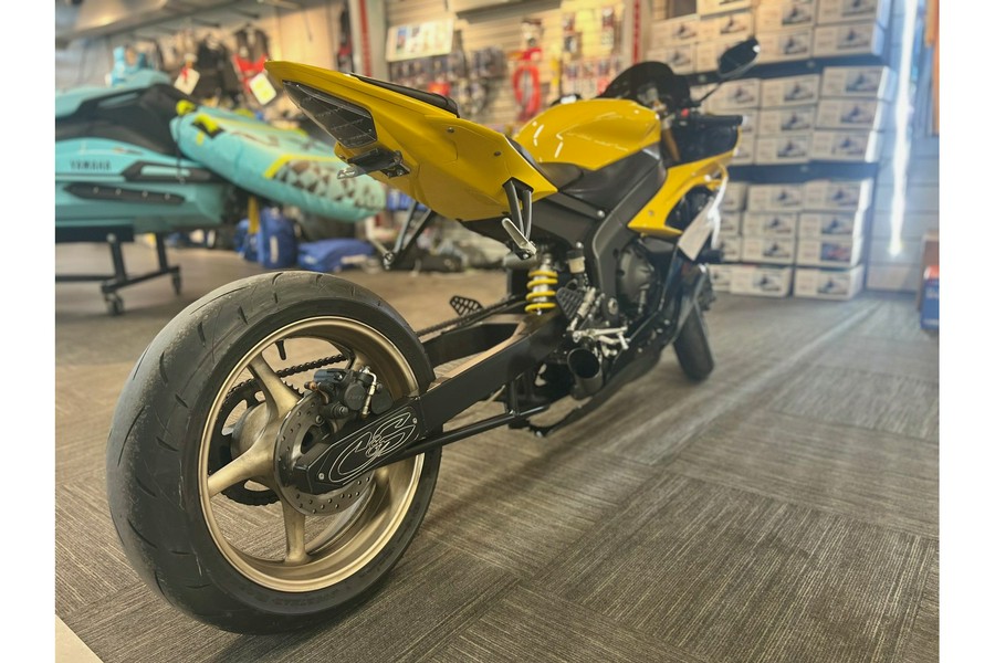 2016 Yamaha YZF-R6 - 60th Anniversary Yellow